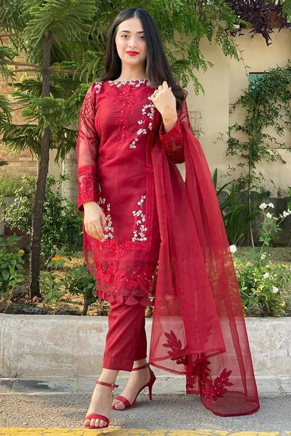 AZURE- ORGANZA HEAVY EMBROIDERED SHIRT WITH ORGANZA EMBROIDERED DUPATTA AND LAWN INNER