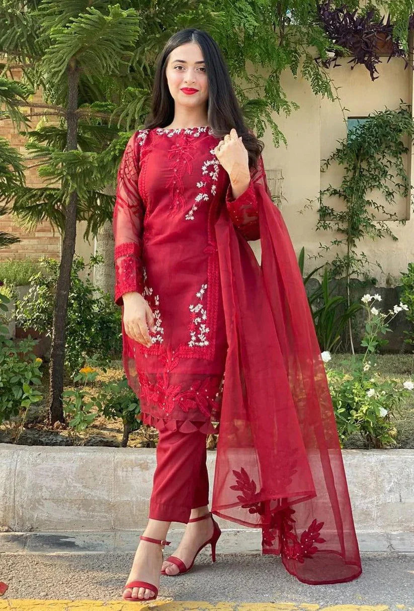 AZURE- ORGANZA HEAVY EMBROIDERED SHIRT WITH ORGANZA EMBROIDERED DUPATTA AND LAWN INNER